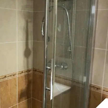 Apartment T2 Pour 4 Pers, Avec Piscine, Tennis, Parking Et Terrasse, A 400m De La - Fr-1-607-190 *